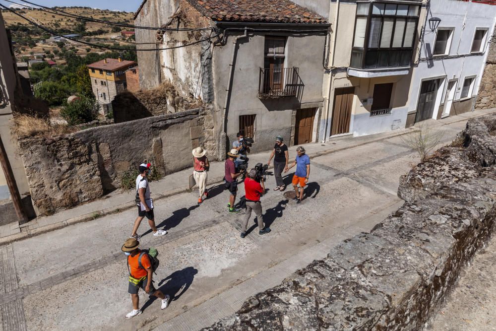 Rodaje de 'Volando Voy' en Fermoselle, Zamora.