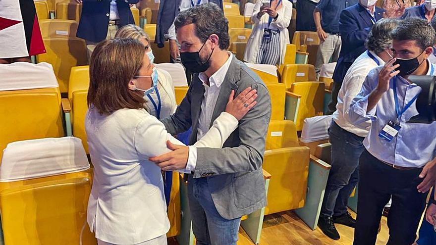 Carlos Mazón toma el control de un PP ansioso por recuperar la Generalitat