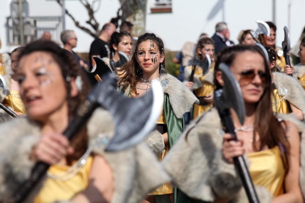 Llum i color al carnaval d''Empuriabrava i Castelló