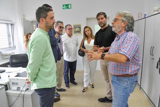 Visita del alcalde de Telde a la Fundación Canaria Yrichen
