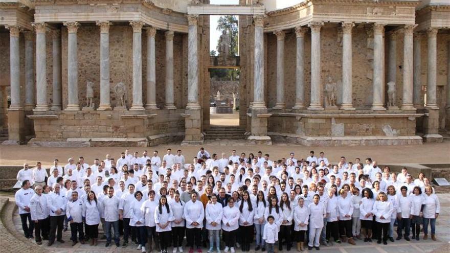 Trescientos cocineros extremeños apoyan a Mérida como Capital Iberoamericana de la Gastronomía