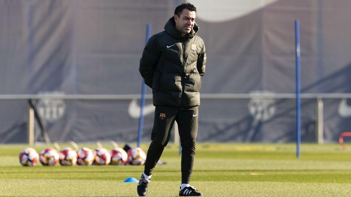 Xavi Hernández, durante el entrenamiento previo al Athletic Club-FC Barcelona de Copa