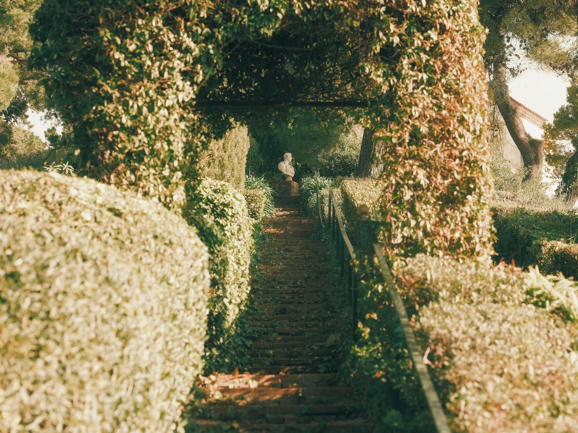 El encanto de los rincones de los Jardines de Santa Clotilde