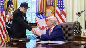 El presidente de Estados Unidos, Donald Trump, y el multimillonario Elon Musk.
