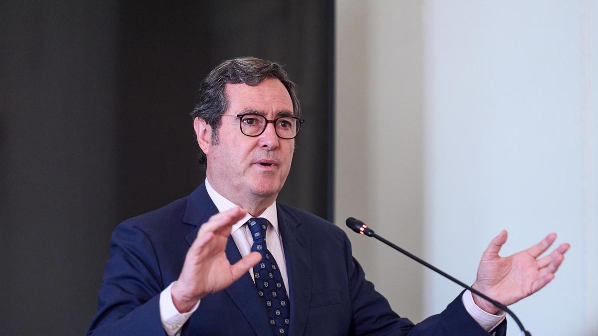 La patronal celebrará en Ceuta su próximo comité ejecutivo en apoyo de los empresarios locales