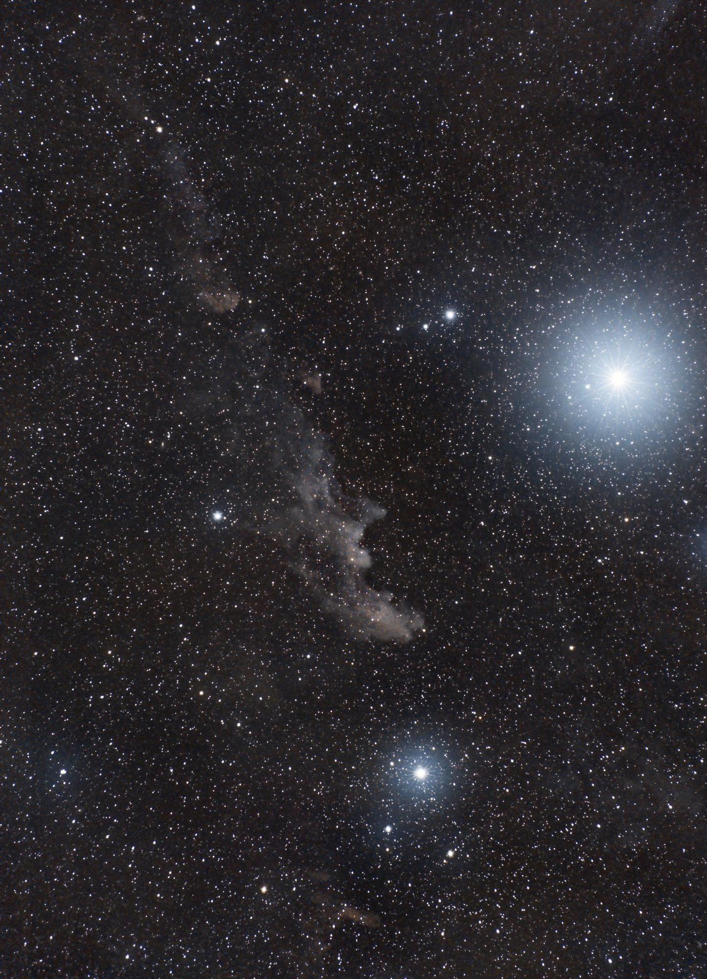 Nebulosa Cabeza de Bruja (IC2118) y Rigel en la constelación de Orión