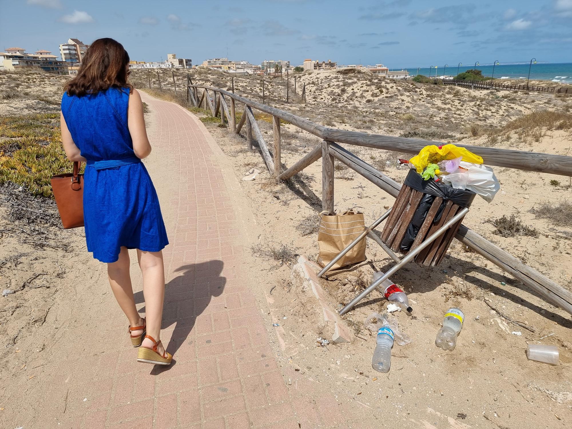 Así queda el paraje del Molino del Agua de Torrevieja tras un botellón