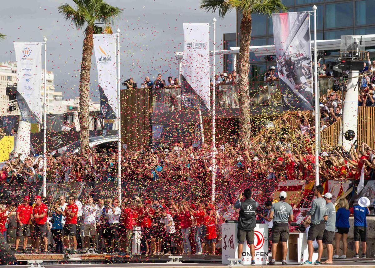 Alicante despide a lo grande la mejor Volvo de la historia