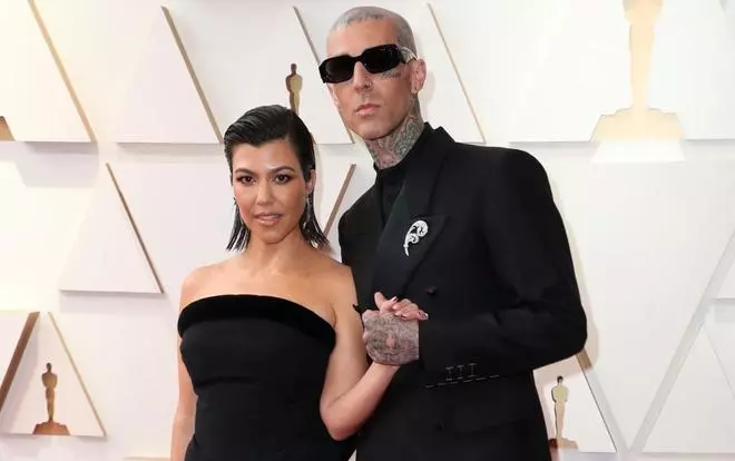 Kourtney Kardashian y Travis Barker tuvieron sexo durante el parto
