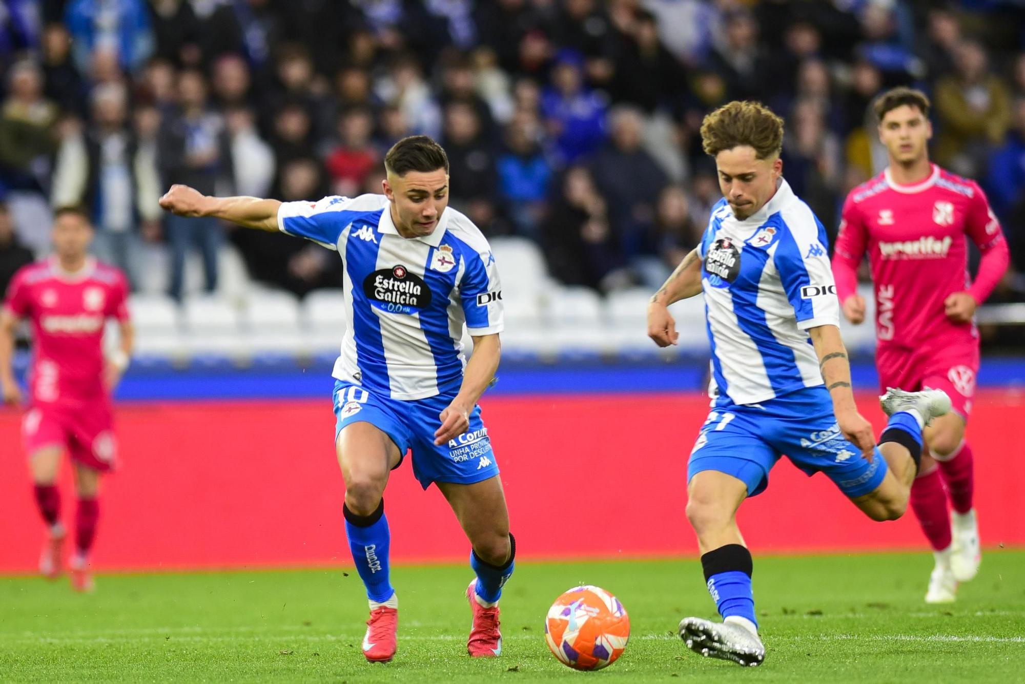 El Dépor rescata un punto entre la nada en Riazor frente al Tenerife