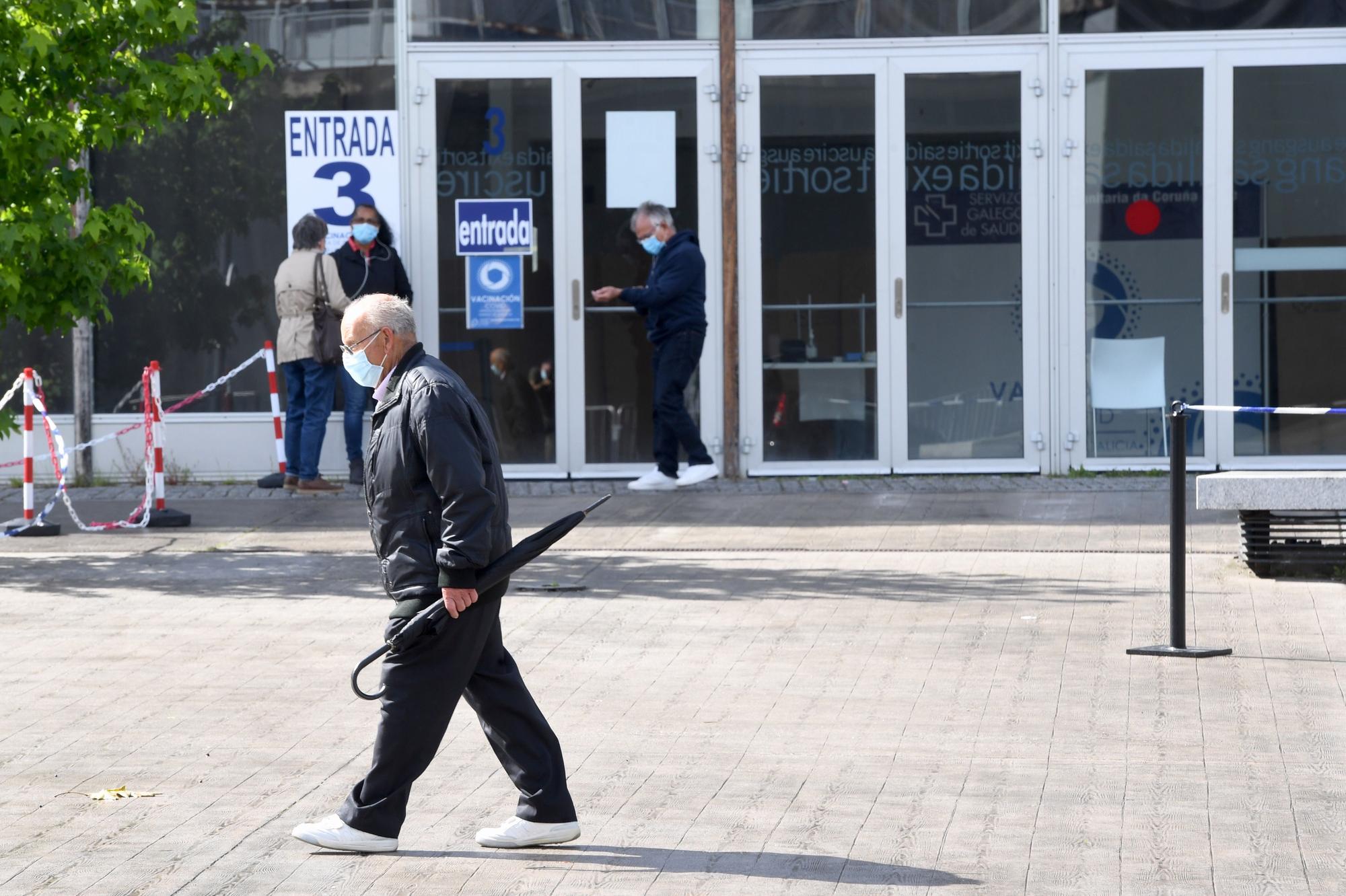 Citados en A Coruña para vacunarse regresan a sus casas sin la inyección tras agotarse las dosis