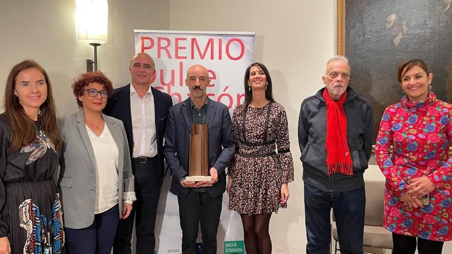 El PSOE denuncia &quot;el desprecio&quot; del PP en Zafra al premio Dulce Chacón