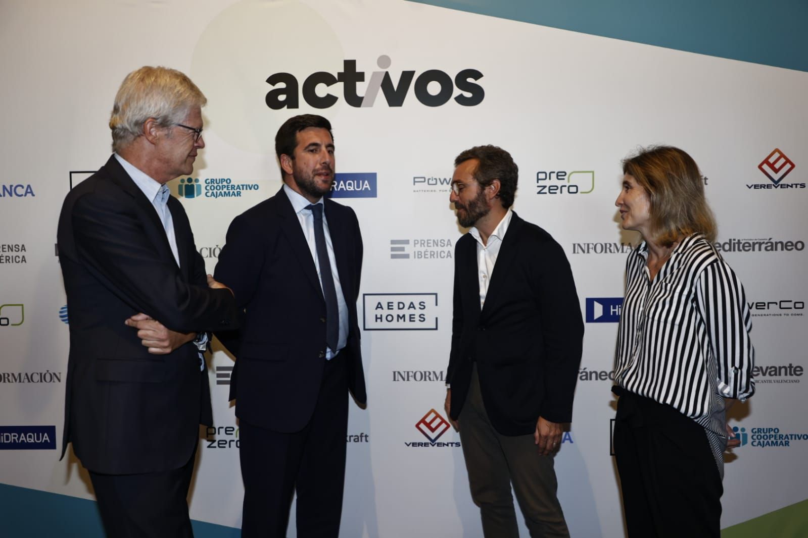 La presentación del suplemento económico 'activos' de Prensa Ibérica en València, en imágenes