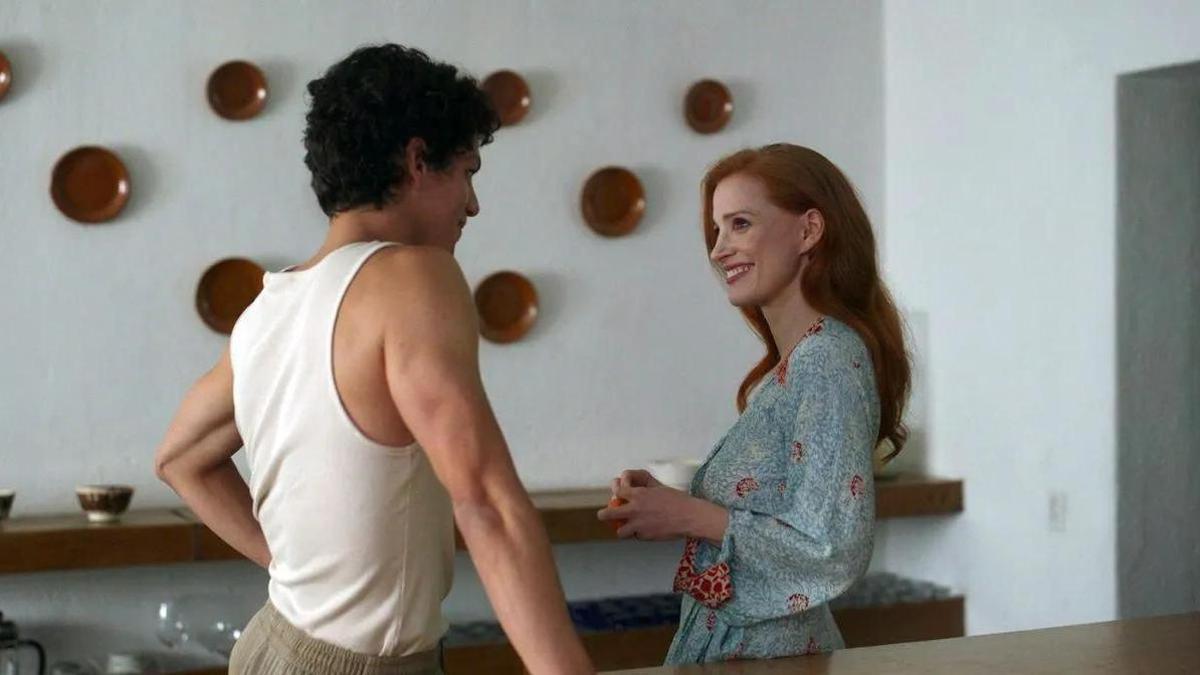 Issac Hernández y Jessica Chastain en Dreams, de Michel Franco.