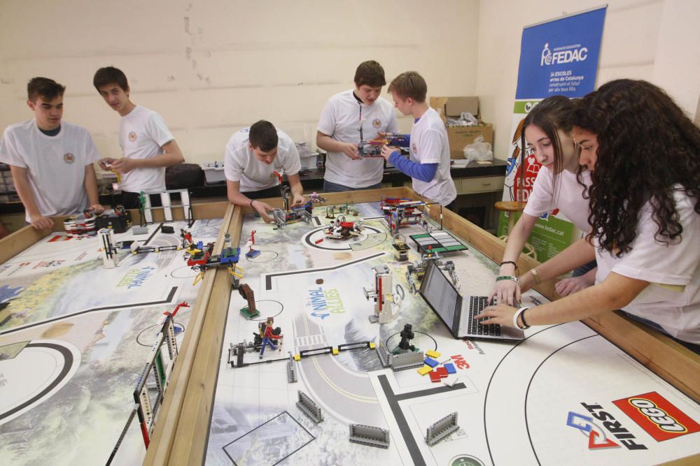 Un equip gironí participa a la final mundial de la First Lego League