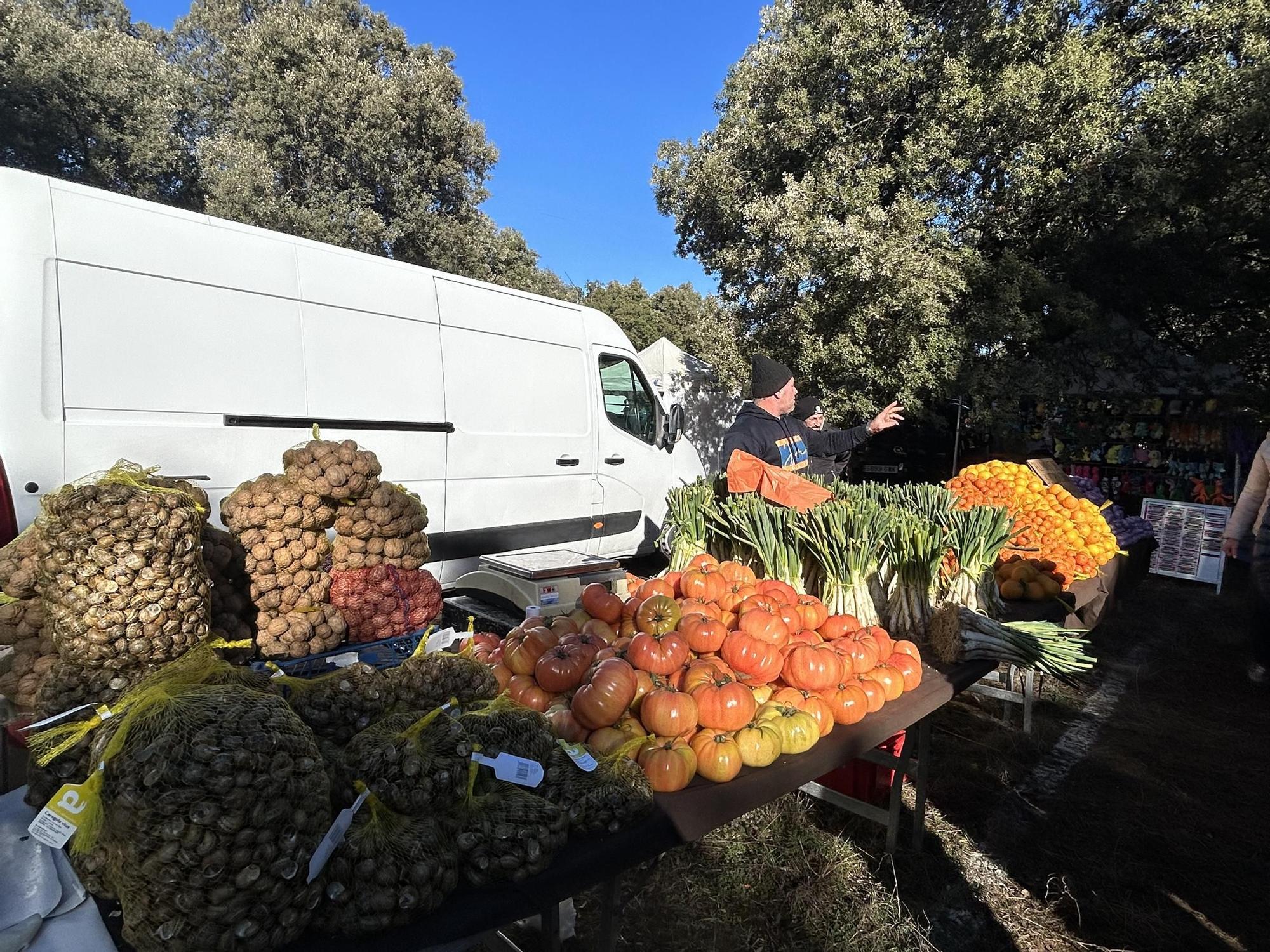 La fira de Reis de Montclar arriba ja sense cap núvol ni gota de pluja