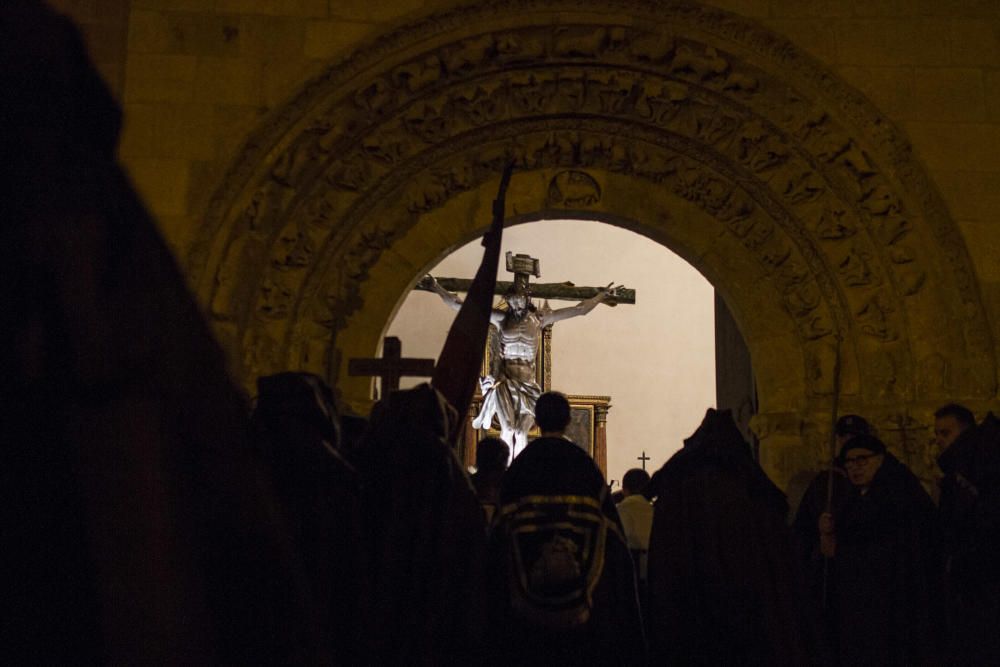 Procesión de las Capas Pardas