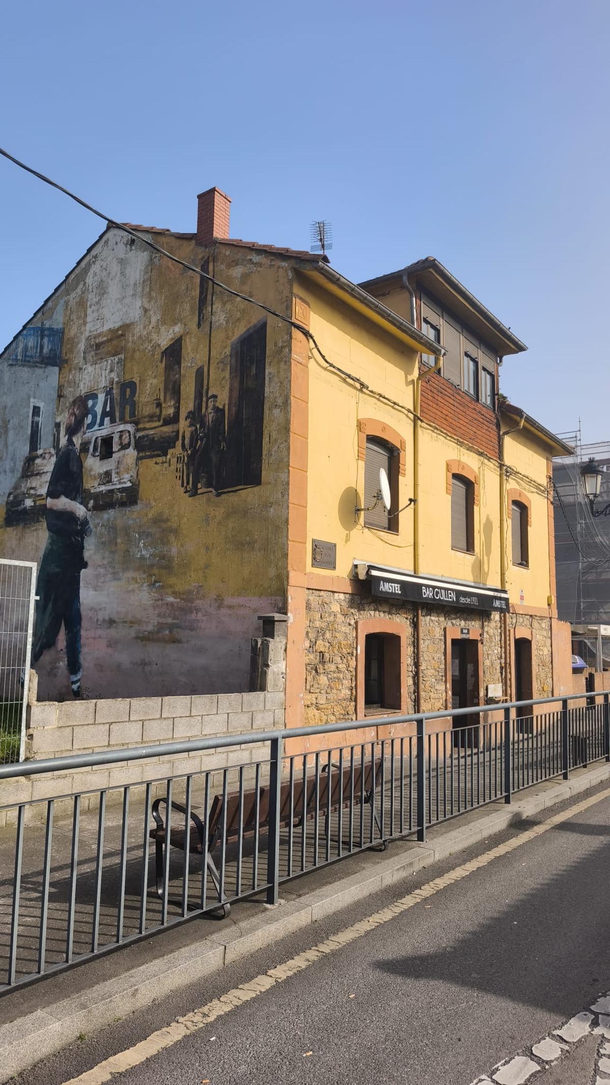 Mural en la pared del Bar Guillén.