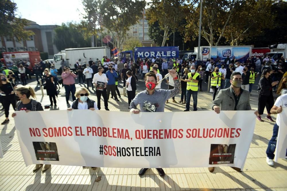 Protesta por el cierre de bares y restaurantes en Cartagena