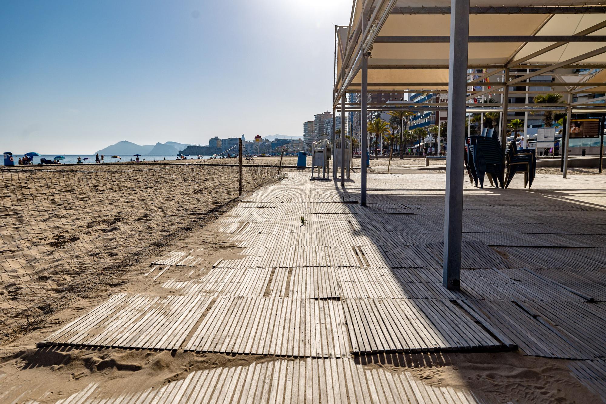 Otra imagen de las instalaciones de este punto de lectura, que el Ayuntamiento aún no sabe si reabrirá este verano.