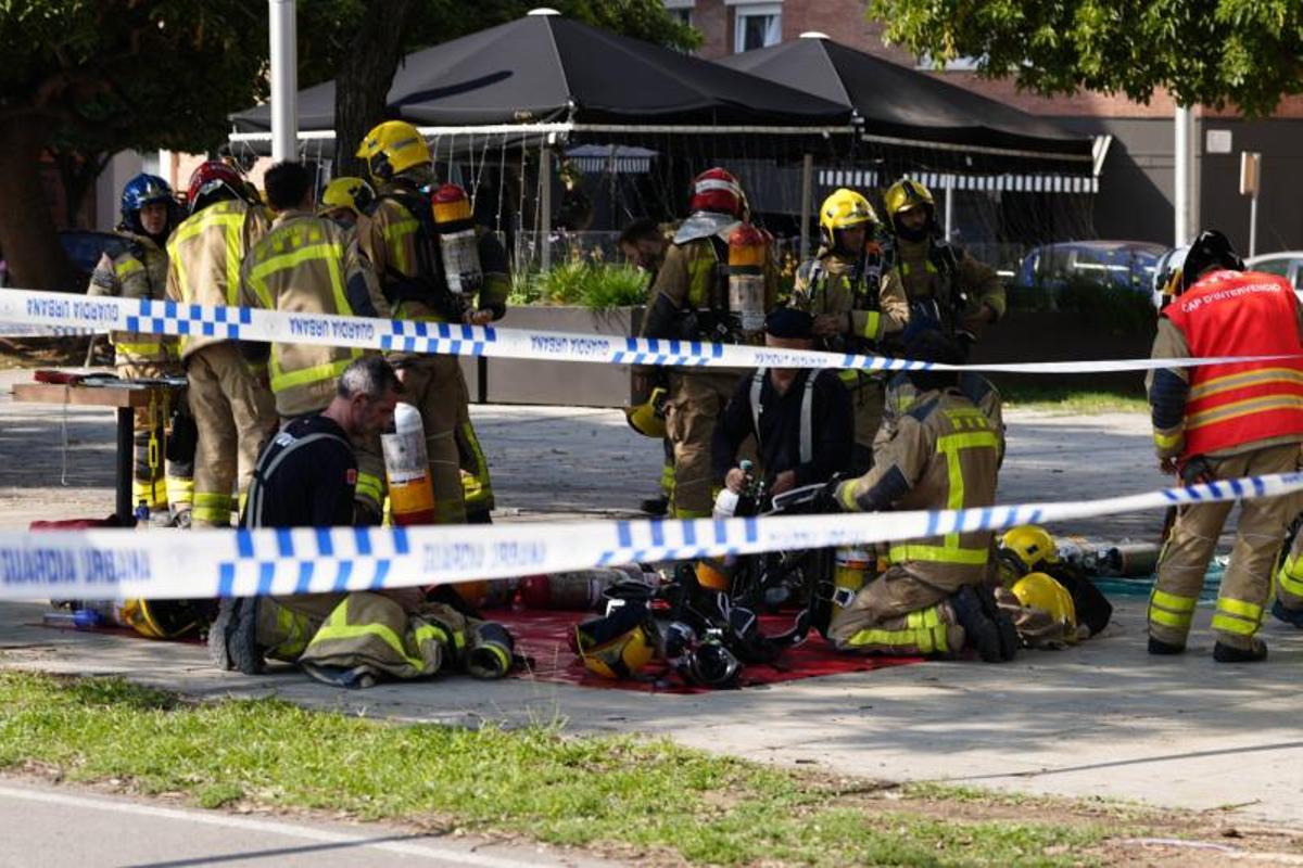 Confinados vecinos de la c/Natzaret de LH por una fuga de gas