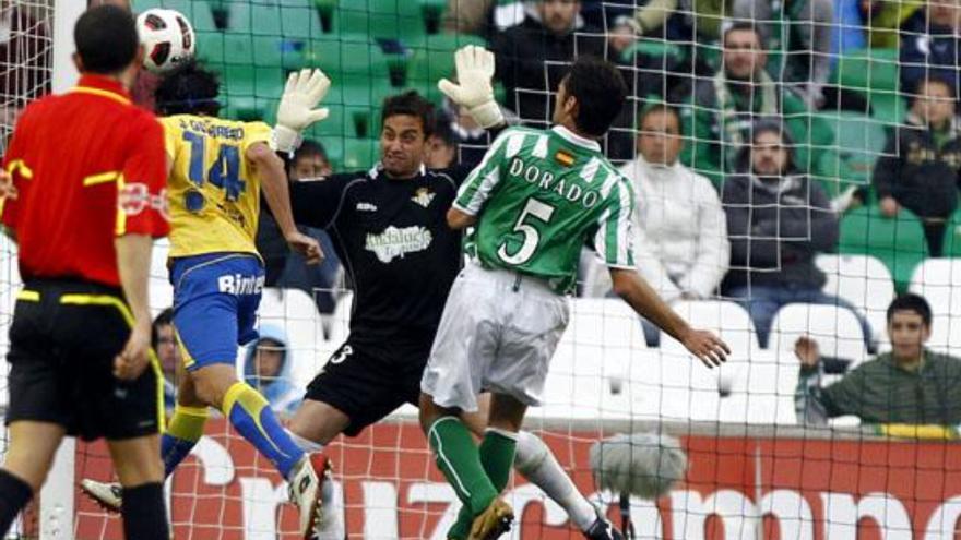 Javi Guerrero, el último jugador de la UD Las Palmas en marcar en el Benito Villamarín hace doce años