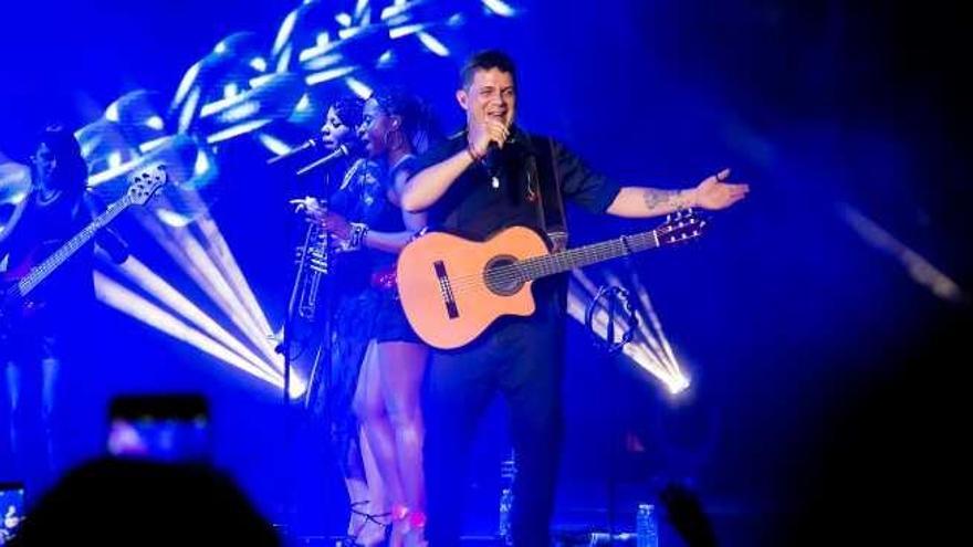 Alejandro Sanz vuelve a conquistar Marbella