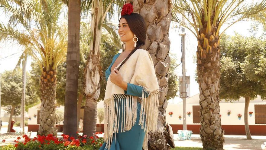 Los últimos volantes de la Feria de Córdoba: los trajes de gitana se despiden de El Arenal