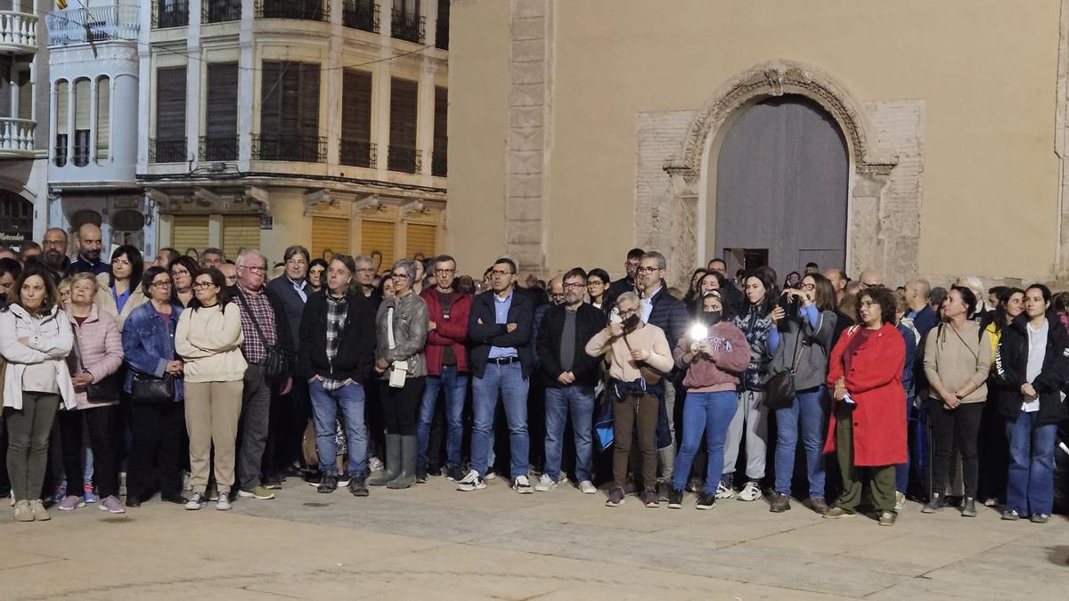 Concentración en Algemesí, un mes después de la catástrofe.