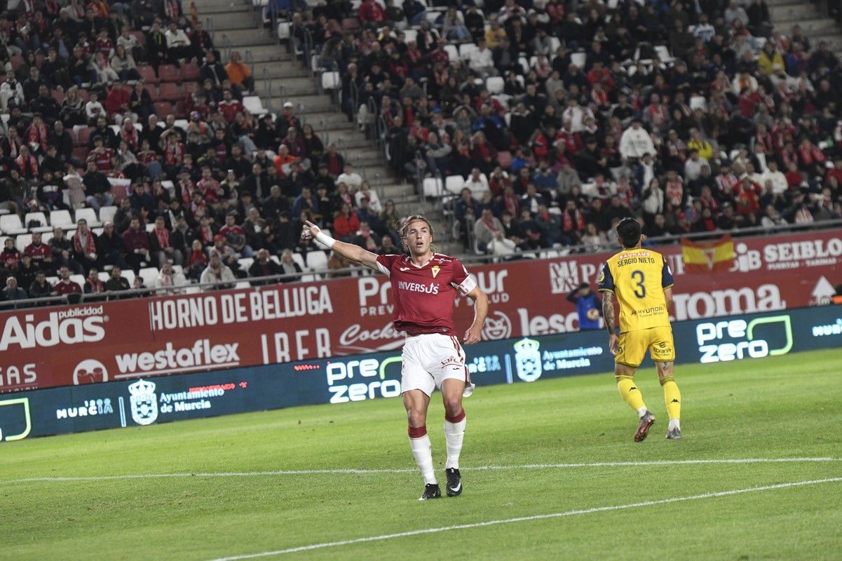 Revive la victoria del Real Murcia frente al Alcorcón, en imágenes