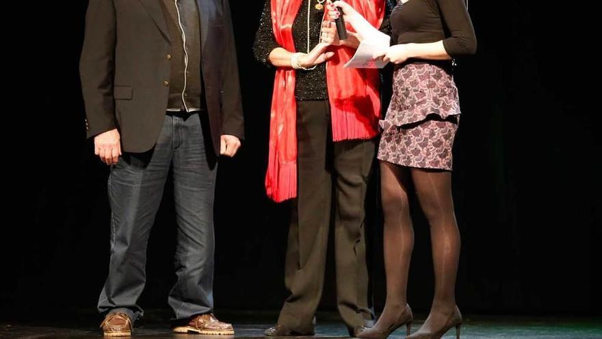 Ismael Tomás Montes, Josefina Argüelles y Esther Fonseca.