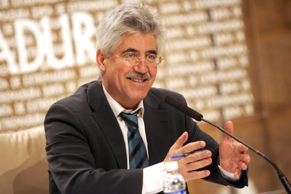 Felipe Gómez, en su etapa de director general de Educación.