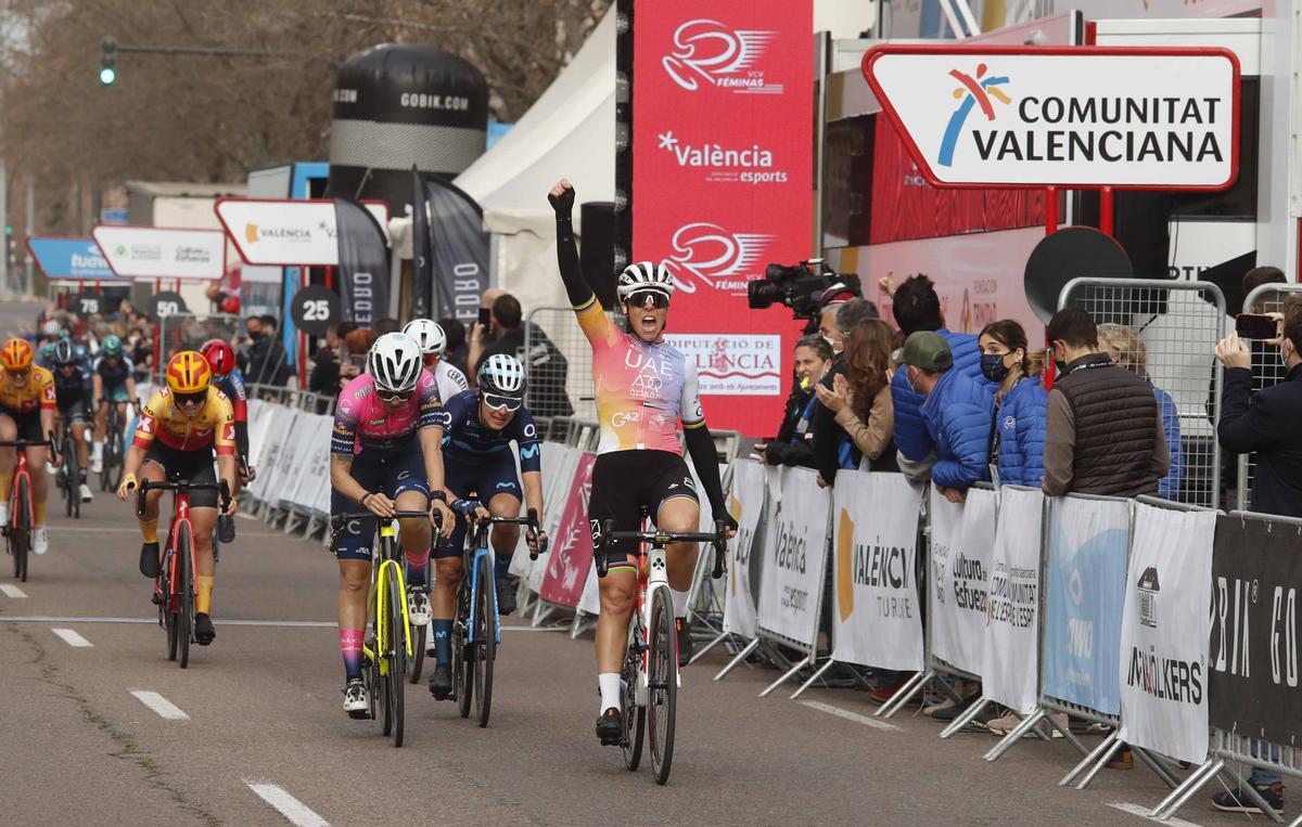 Final VCV Féminas - Volta Ciclista a la Comunitat Valenciana