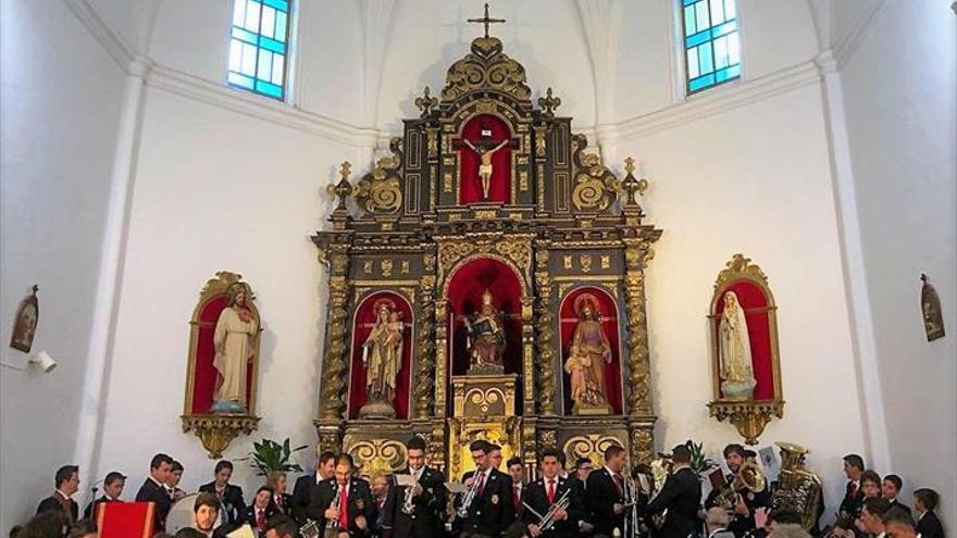 Música sacra y bendición de ramos en Monesterio