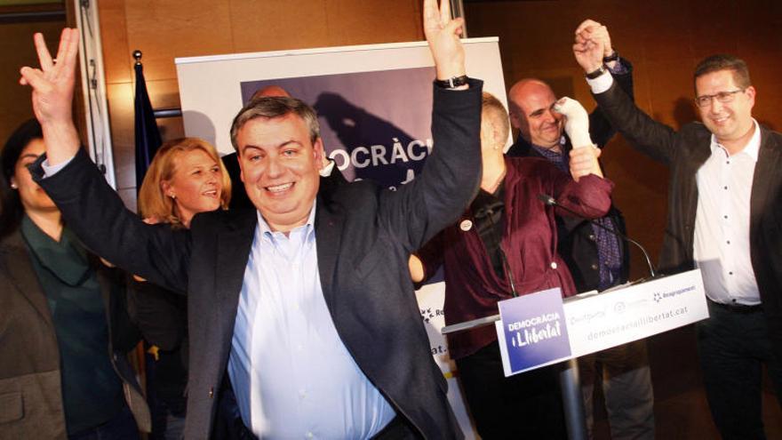 Xuclà anuncia una «victòria rotunda» malgrat perdre un diputat respecte a CiU