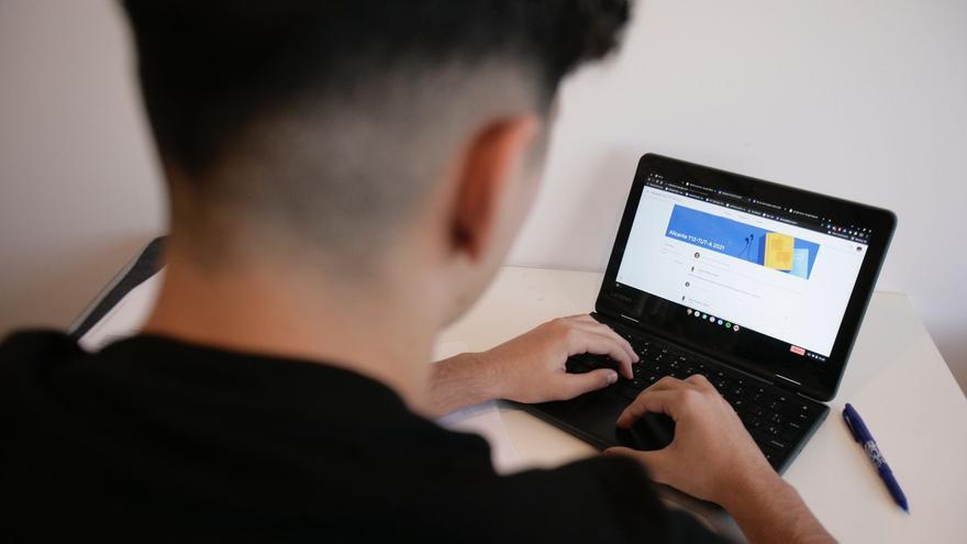 Más de un tercio de los niños y adolescentes que han estudiado online por la pandemia muestran altos niveles de ansiedad