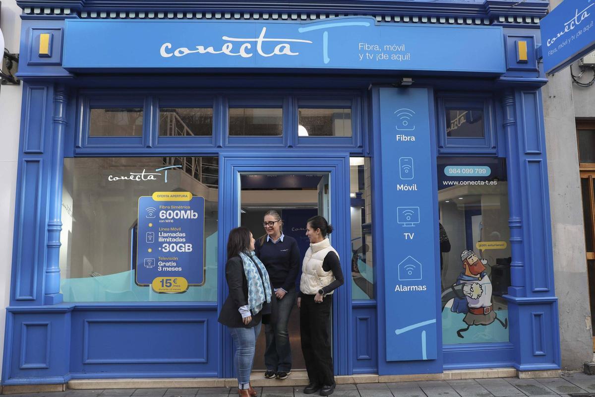 Conecta T Nueva tienda de la empresa en la Avenida de la Argentina en La Calzada