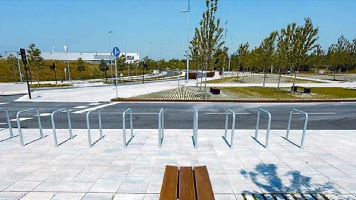 Parc de l'Alba 8 Terrenos pendientes de urbanizar junto a las instalaciones del sincrotrón, ayer, en Cerdanyola del Vallès.