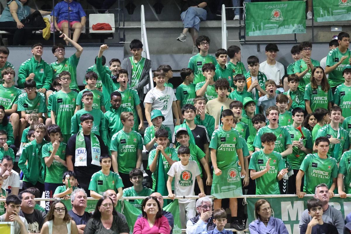 Galería | Las mejores imágenes del Amics Castelló-CB Llíria en el Ciutat Castelló