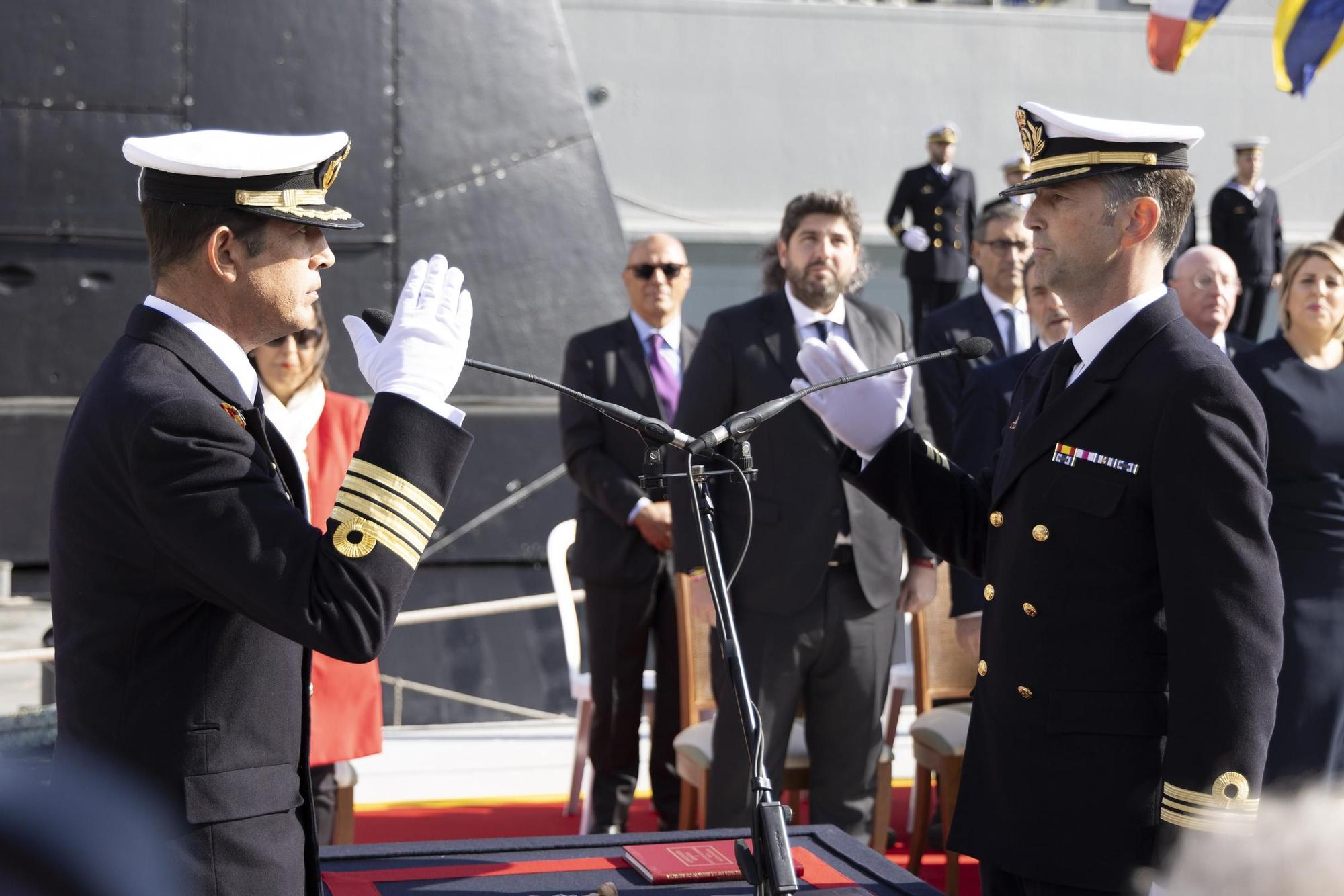 FOTOS: La Armada recibe el submarino S-81 de manos de Navantia