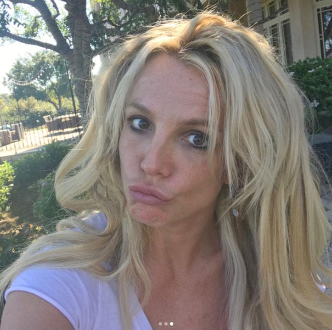Britney Spears pone morritos de pato