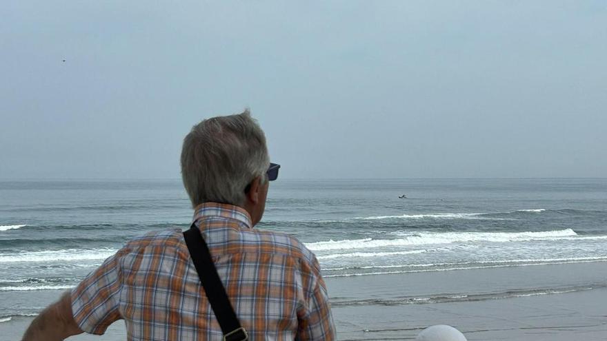 Tercera jornada de búsqueda de Iyán Fariña en Salinas: más medios, más kilómetros y el anuncio de que Castrillón adelantará la temporada de salvamento