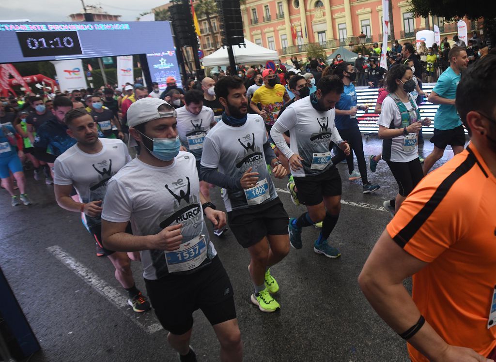 Así fue la salida de la maratón y la media maratón de Murcia (II)