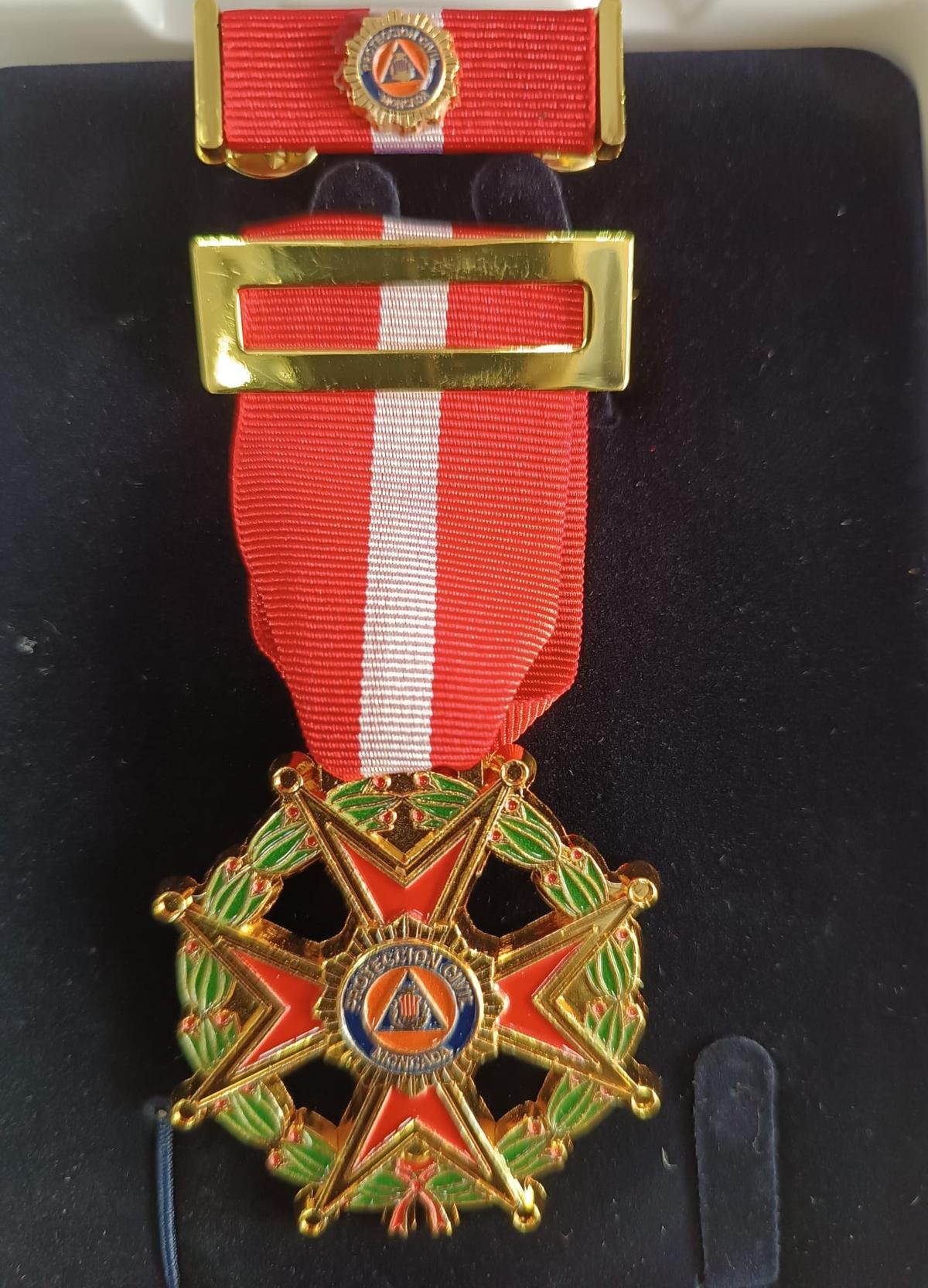 Medalla a la protección civil.