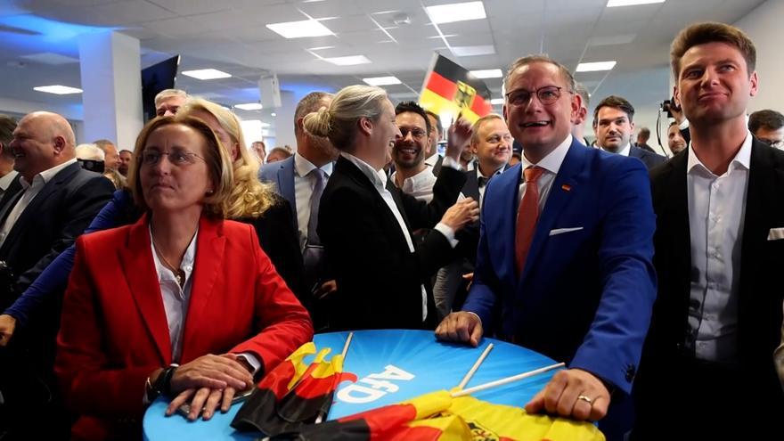 Ambiente en la sede del partido de ultraderecha de AfD al ser segunda fuerza en Alemania según las encuestas