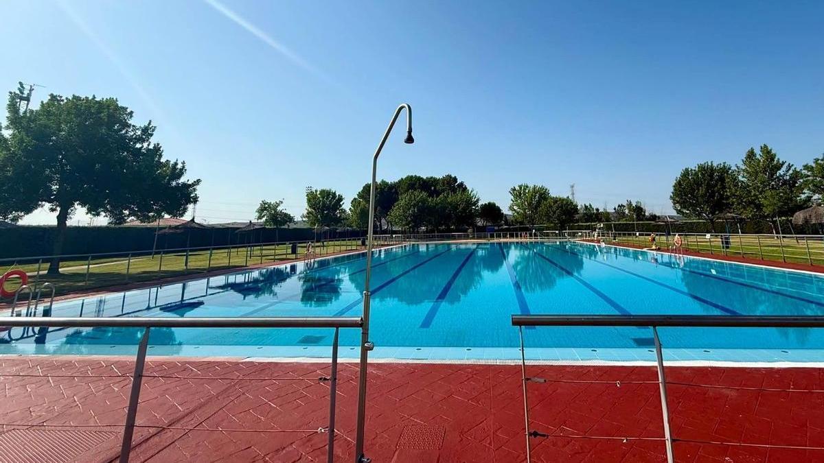 Instalaciones de la piscina municipal de Navalmoral.