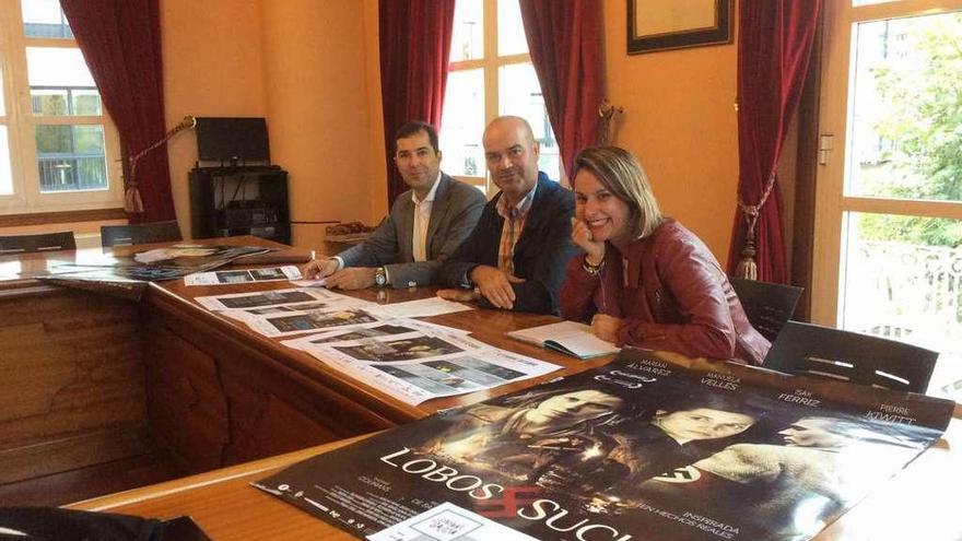 De izq. a dcha., Jacobo Sutil, Félix Juncal y Alba Sotelo en la presentación de ayer. // Gonzalo Núñez