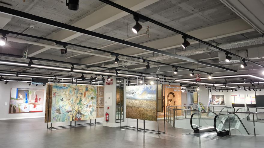 Kunstausstellung im C&amp;A auf Mallorca: Kann Kultur im Kaufhaus wirklich funktionieren?