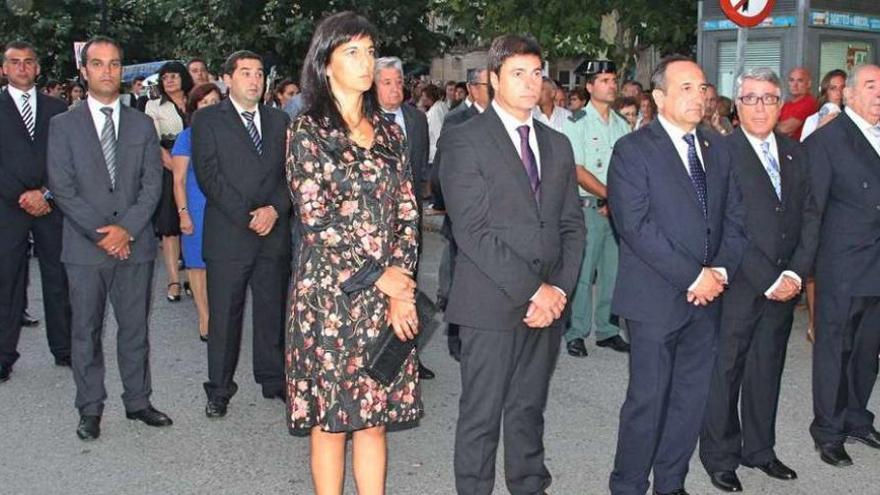 Sotelo y Coello (en el centro) presidieron la procesión del Cristo de 2014. // S. Álvarez