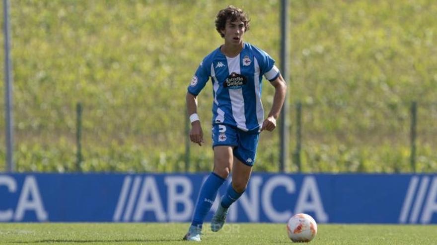 Los planes para el Fabril: el Deportivo negocia para ampliar el contrato de Dani Barcia